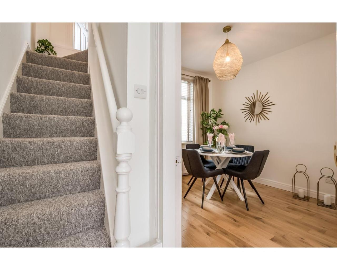Chic Luxe R&r Belfast